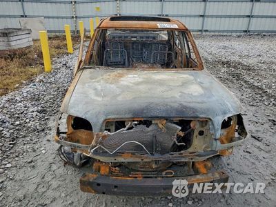 Piąte zdjęcie samochodu w środku: 2006 TOYOTA TUNDRA DOUBLE CAB LIMITED VIN:5TBDT48106S508318 - miniatura