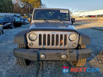 Piąte zdjęcie samochodu w środku: 2014 JEEP WRANGLER SPORT VIN:1C4AJWAG0EL187648 - miniatura
