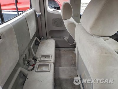 Zdjęcie 10 z 12 samochodu: 2005 TOYOTA TACOMA PRERUNNER ACCESS CAB VIN:5TETU62N95Z019716 - miniatura