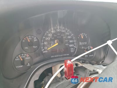 Zdjęcie 9 z 14 samochodu: 2000 CHEV EXPRESS G1500 VIN:1GBFG15R8Y1204428 - miniatura