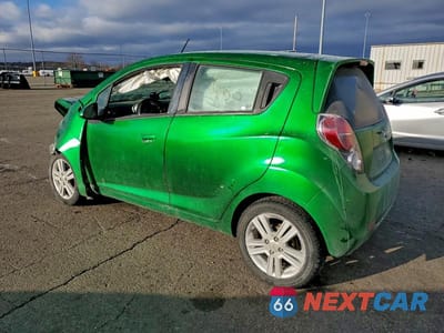 Drugie zdjęcie samochodu z przodu: 2015 CHEVROLET SPARK 1LT VIN:KL8CD6S97FC764184 - miniatura