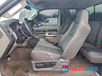 Zdjęcie 7 z 12 samochodu: 2010 FORD F250 SUPER DUTY VIN:1FTSX2BR4AEA27864 - miniatura