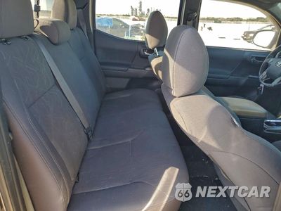 Zdjęcie 10 z 12 samochodu: 2016 TOYOTA TACOMA DOUBLE CAB VIN:3TMAZ5CN0GM015569 - miniatura