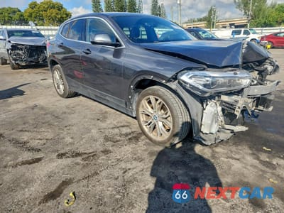 Czwarte zdjęcie samochodu z boku: 2018 BMW X2 XDRIVE28I VIN:WBXYJ5C34JEF72296 - miniatura