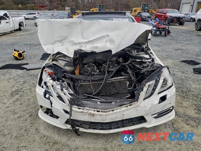 Piąte zdjęcie samochodu w środku: 2012 MERCEDES-BENZ E 350 VIN:WDDHF5KBXCA545947 - miniatura