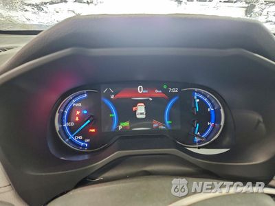 Zdjęcie 9 z 14 samochodu: 2025 TOYOTA RAV4 XLE VIN:JTMRWRFV1SD331047 - miniatura