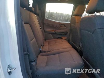 Zdjęcie 10 z 13 samochodu: 2025 CHEVROLET COLORADO VIN:1GCPTBEK9S1174710 - miniatura