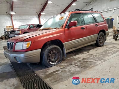 2002 SUBARU FORESTER S JF1SF65562H724137 - główne zdjęcie licytacji z USA - miniatura