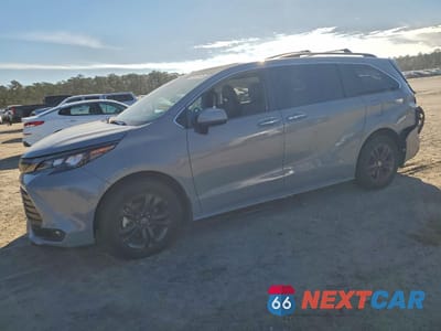 2024 TOYOTA SIENNA XSE 5TDCSKFC5RS117605 - główne zdjęcie licytacji z USA - miniatura