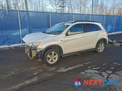 2018 MITSUBISHI RVR SE LIMITED JA4AJ4AW5JZ604923 - główne zdjęcie licytacji z USA - miniatura