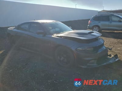 Czwarte zdjęcie samochodu z boku: 2016 DODGE CHARGER SRT HELLCAT VIN:2C3CDXL92GH214485 - miniatura