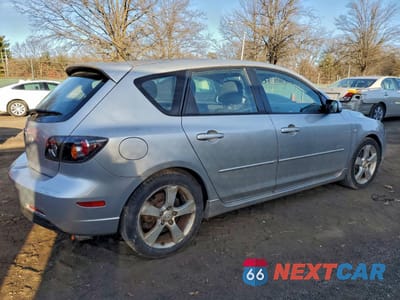 Trzecie zdjęcie samochodu z tyłu: 2005 MAZDA 3 HATCHBACK VIN:JM1BK343051269626 - miniatura