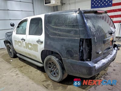 Drugie zdjęcie samochodu z przodu: 2013 CHEVROLET TAHOE POLICE VIN:1GNLC2E02DR331762 - miniatura