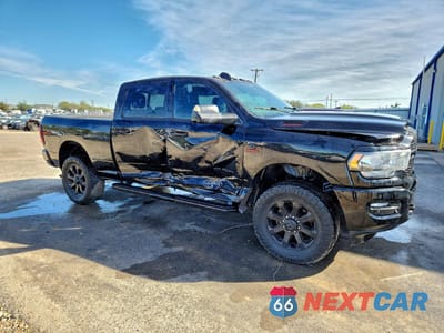 Czwarte zdjęcie samochodu z boku: 2022 RAM 2500 BIG HORN/LONE STAR VIN:3C6UR5DL6NG319129 - miniatura