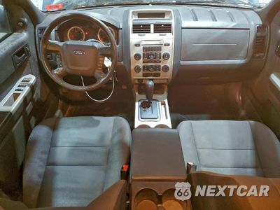 Zdjęcie 8 z 13 samochodu: 2012 FORD ESCAPE XLT VIN:1FMCU9DG6CKA26409 - miniatura