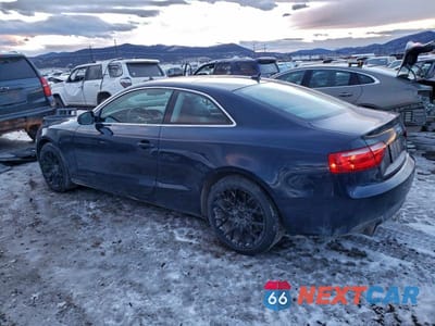 Drugie zdjęcie samochodu z przodu: 2011 AUDI A5 PREMIUM VIN:WAUCFAFR0BA062516 - miniatura