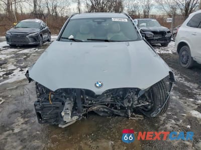 Piąte zdjęcie samochodu w środku: 2022 BMW X3 M40I VIN:5UX83DP02N9K07837 - miniatura