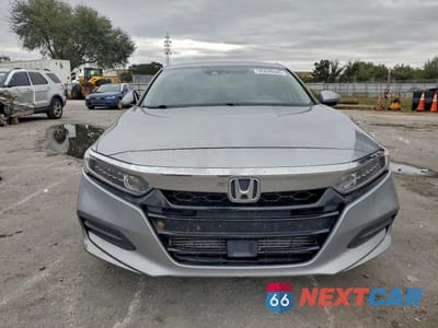 Piąte zdjęcie samochodu w środku: 2019 HONDA ACCORD LX VIN:1HGCV1F15KA103689 - miniatura