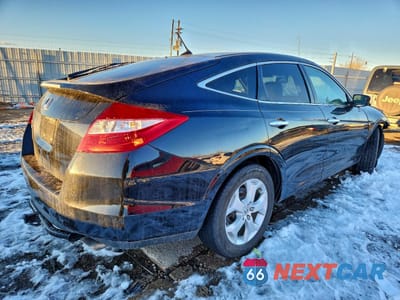Trzecie zdjęcie samochodu z tyłu: 2011 HONDA ACCORD CROSSTOUR EXL VIN:5J6TF1H53BL002824 - miniatura
