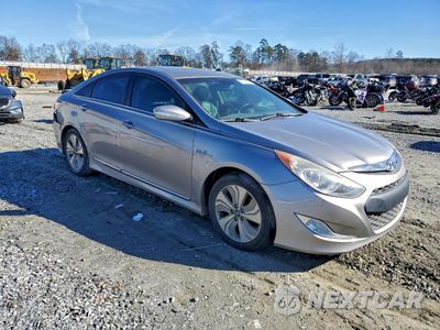 Czwarte zdjęcie samochodu z boku: 2013 HYUNDAI SONATA HYBRID VIN:KMHEC4A42DA092097 - miniatura