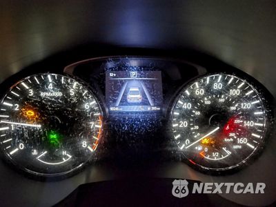 Zdjęcie 9 z 16 samochodu: 2018 NISSAN ALTIMA 2.5 VIN:1N4AL3AP4JC206565 - miniatura