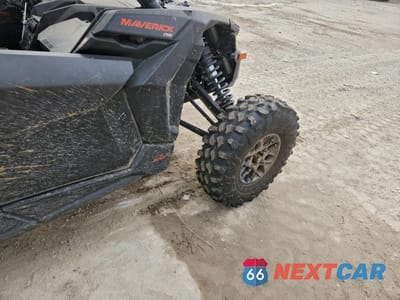 Zdjęcie 9 z 11 samochodu: 2023 CAN-AM MAVERICK X3 MAX RS TURBO RR VIN:3JBVKAV47PE000826 - miniatura
