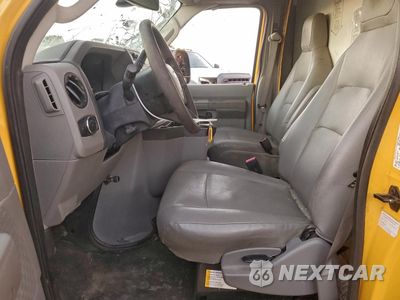 Zdjęcie 8 z 10 samochodu: 2022 FORD ECONOLINE E350 SUPER DUTY CUTAWAY VAN VIN:1FDWE3FN3NDC09261 - miniatura