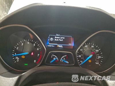 Zdjęcie 9 z 12 samochodu: 2016 FORD FOCUS S VIN:1FADP3E2XGL215618 - miniatura