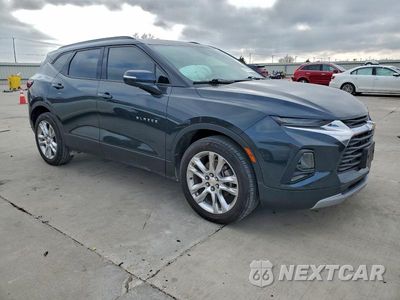 Czwarte zdjęcie samochodu z boku: 2020 CHEVROLET BLAZER 3LT VIN:3GNKBDRS7LS532591 - miniatura
