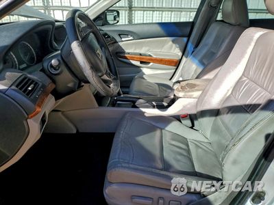 Zdjęcie 7 z 14 samochodu: 2011 HONDA ACCORD EXL VIN:1HGCP2F82BA102237 - miniatura