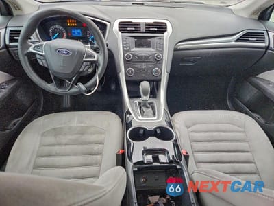 Zdjęcie 8 z 12 samochodu: 2014 FORD FUSION S VIN:3FA6P0G79ER267708 - miniatura