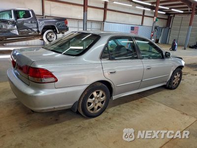 Trzecie zdjęcie samochodu z tyłu: 2002 HONDA ACCORD EX VIN:1HGCG56672A153099 - miniatura