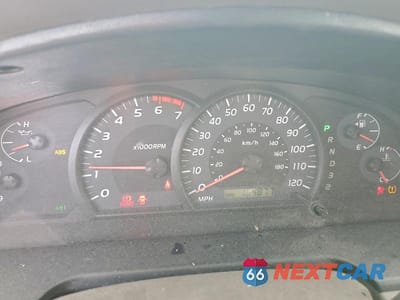 Zdjęcie 9 z 12 samochodu: 2005 TOYOTA TUNDRA DOUBLE CAB SR5 VIN:5TBDT441X5S485926 - miniatura