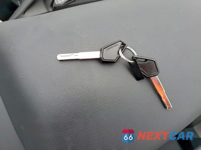 Zdjęcie 8 z 9 samochodu: 2023 KAWASAKI KLE650 F VIN:ML5LEEH10PDA11668 - miniatura