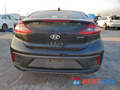 Zdjęcie 6 z 13 samochodu: 2018 HYUNDAI IONIQ SEL VIN:KMHC75LC2JU072125 - miniatura