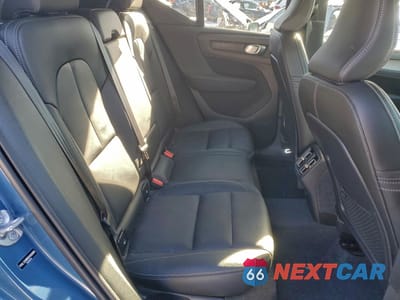 Zdjęcie 11 z 14 samochodu: 2025 VOLVO XC40 ULTRA VIN:YV4L12UM3S2453889 - miniatura