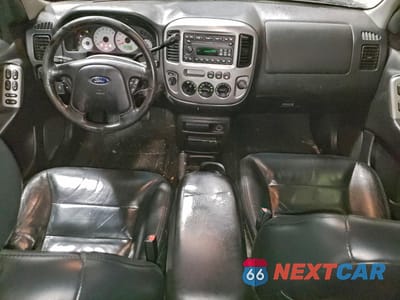 Zdjęcie 8 z 13 samochodu: 2004 FORD ESCAPE LIMITED VIN:1FMCU94184KA41877 - miniatura