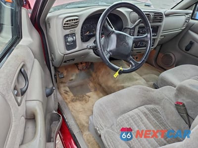 Zdjęcie 8 z 14 samochodu: 2002 CHEVROLET S TRUCK S10 VIN:1GCCS19W228145596 - miniatura