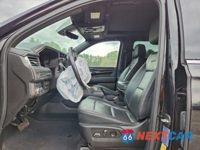 Zdjęcie 7 z 14 samochodu: 2022 GMC YUKON XL DENALI VIN:1GKS2JKL7NR241870 - miniatura