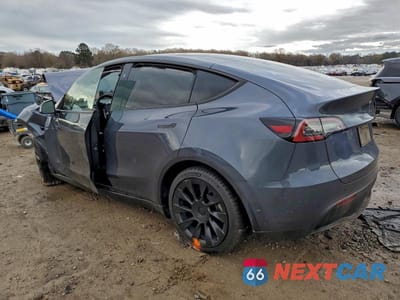 Drugie zdjęcie samochodu z przodu: 2023 TESLA MODEL Y VIN:7SAYGDEE1PA135655 - miniatura