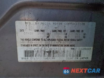 Zdjęcie 13 z 14 samochodu: 2006 MAZDA 3 HATCHBACK VIN:JM1BK343361411310 - miniatura