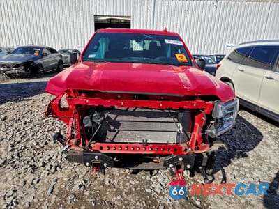 Piąte zdjęcie samochodu w środku: 2021 GMC SIERRA K1500 AT4 VIN:1GTP9EEL4MZ111351 - miniatura