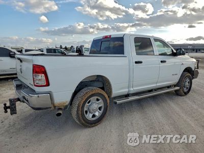 Trzecie zdjęcie samochodu z tyłu: 2022 RAM 2500 TRADESMAN VIN:3C6UR5CL8NG392083 - miniatura