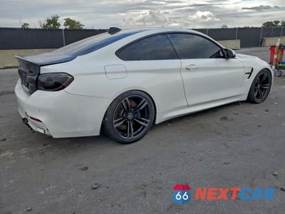 Trzecie zdjęcie samochodu z tyłu: 2015 BMW M4 VIN:WBS3R9C54FK329675 - miniatura