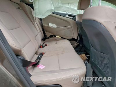Zdjęcie 11 z 14 samochodu: 2020 HYUNDAI TUCSON LIMITED VIN:KM8J33A40LU170835 - miniatura