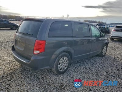 Trzecie zdjęcie samochodu z tyłu: 2019 DODGE GRAND CARAVAN SE VIN:2C4RDGBGXKR639431 - miniatura