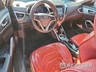 Zdjęcie 8 z 12 samochodu: 2013 HYUNDAI VELOSTER VIN:KMHTC6AD3DU175751 - miniatura