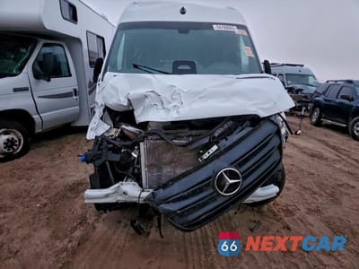 Piąte zdjęcie samochodu w środku: 2026 MERCEDES-BENZ SPRINTER 2500 VIN:W1Z4KGHY6TT600028 - miniatura