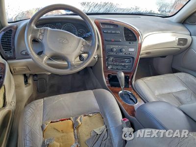 Zdjęcie 8 z 14 samochodu: 2002 OLDSMOBILE AURORA VIN:1G3GR64H524208491 - miniatura