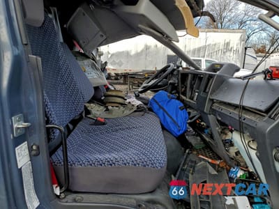 Zdjęcie 11 z 13 samochodu: 2022 ISUZU NRR VIN:JALE5W160N7305069 - miniatura